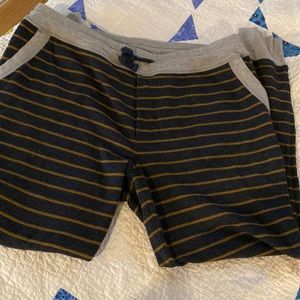 Toad and Co Foothill jogger.